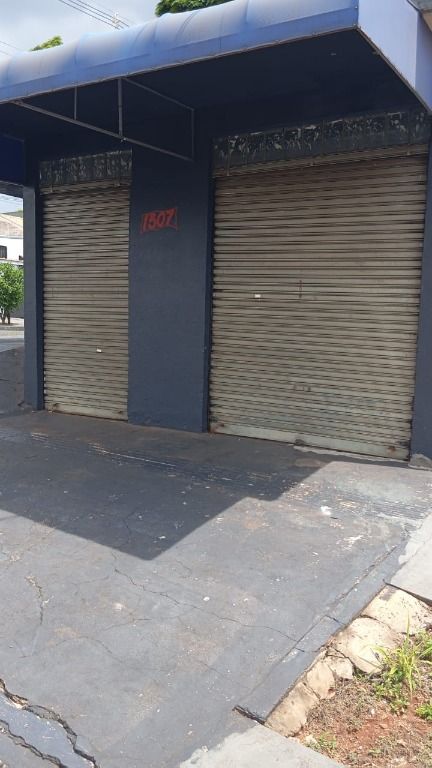 Salão para alugar, 70 m² por R$ 1.200/mês - Parque Residencial Tuiuti - Maringá/PR